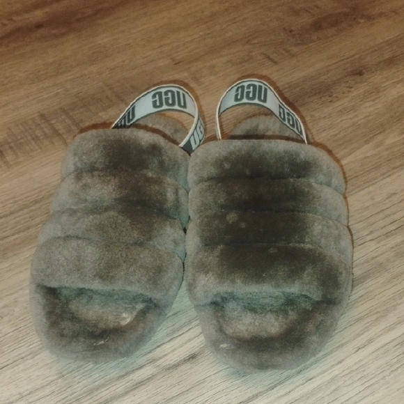 UGG Shoes - UGG Fluffy Charcoal Slides Women's Size 10